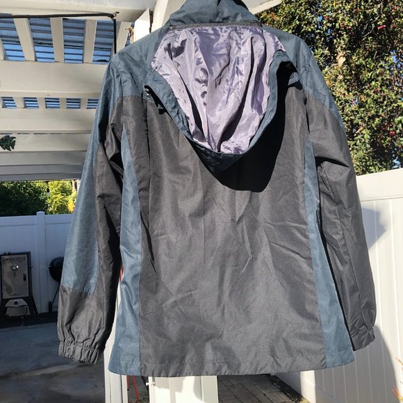 TBMPOY | 3-in-1 Waterproof Snowboarding/Skiing Jacket w/ Fleece Inner Layer - Picture 6 of 12